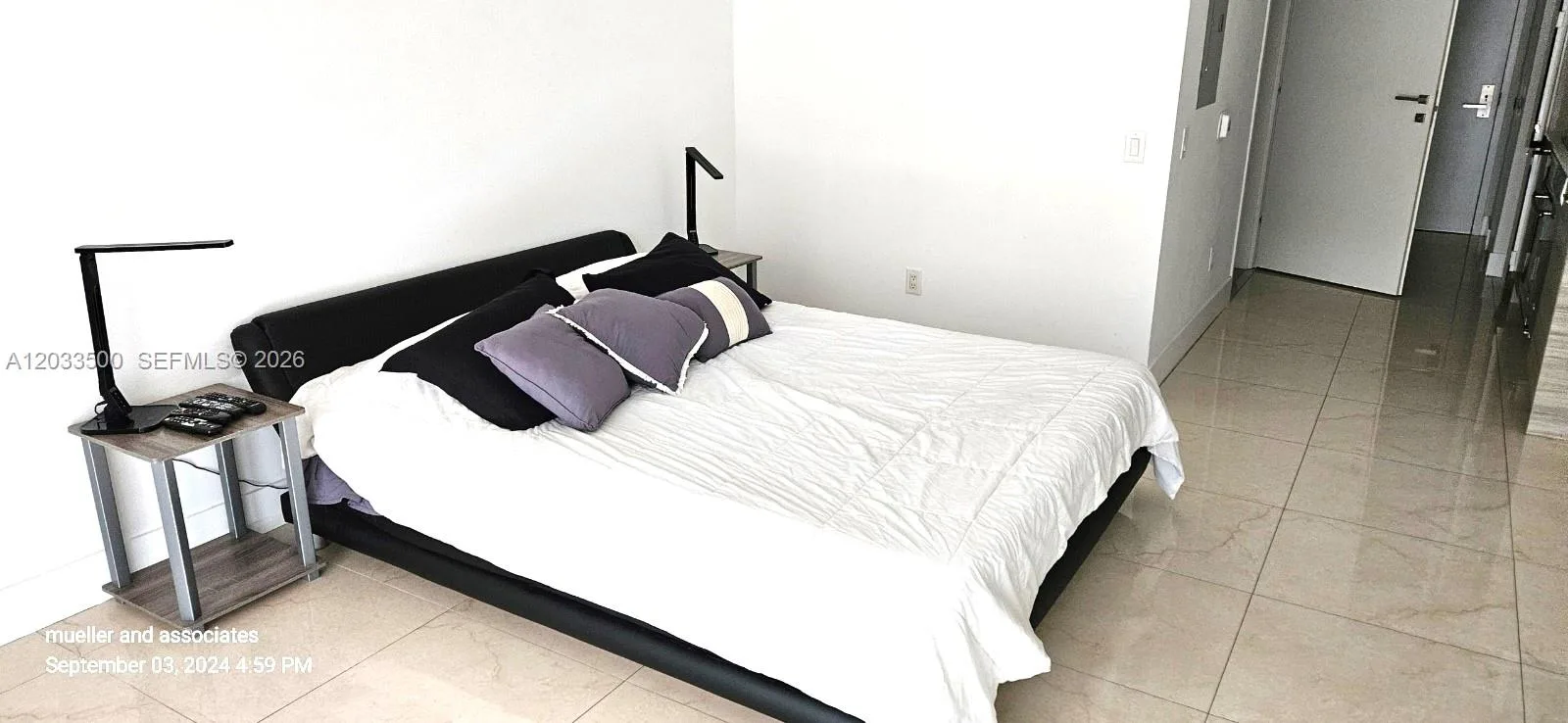 1300 Brickell Bay Dr # 2112, Miami, FL 33131 photo 3