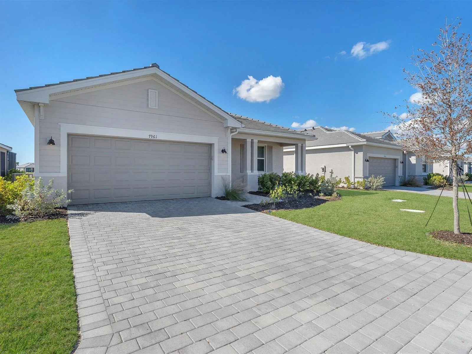 7961 Lakes Edge Lane, Port Charlotte, FL 33981 photo 2