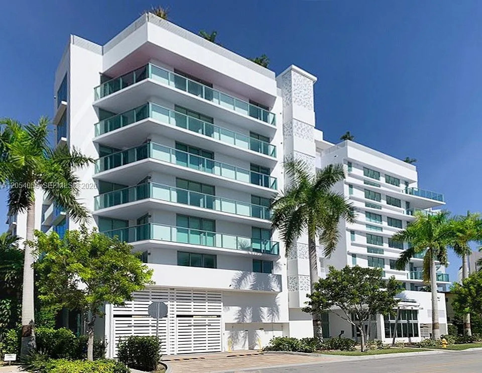 1133 102nd St # 303, Bay Harbor Islands, FL 33154