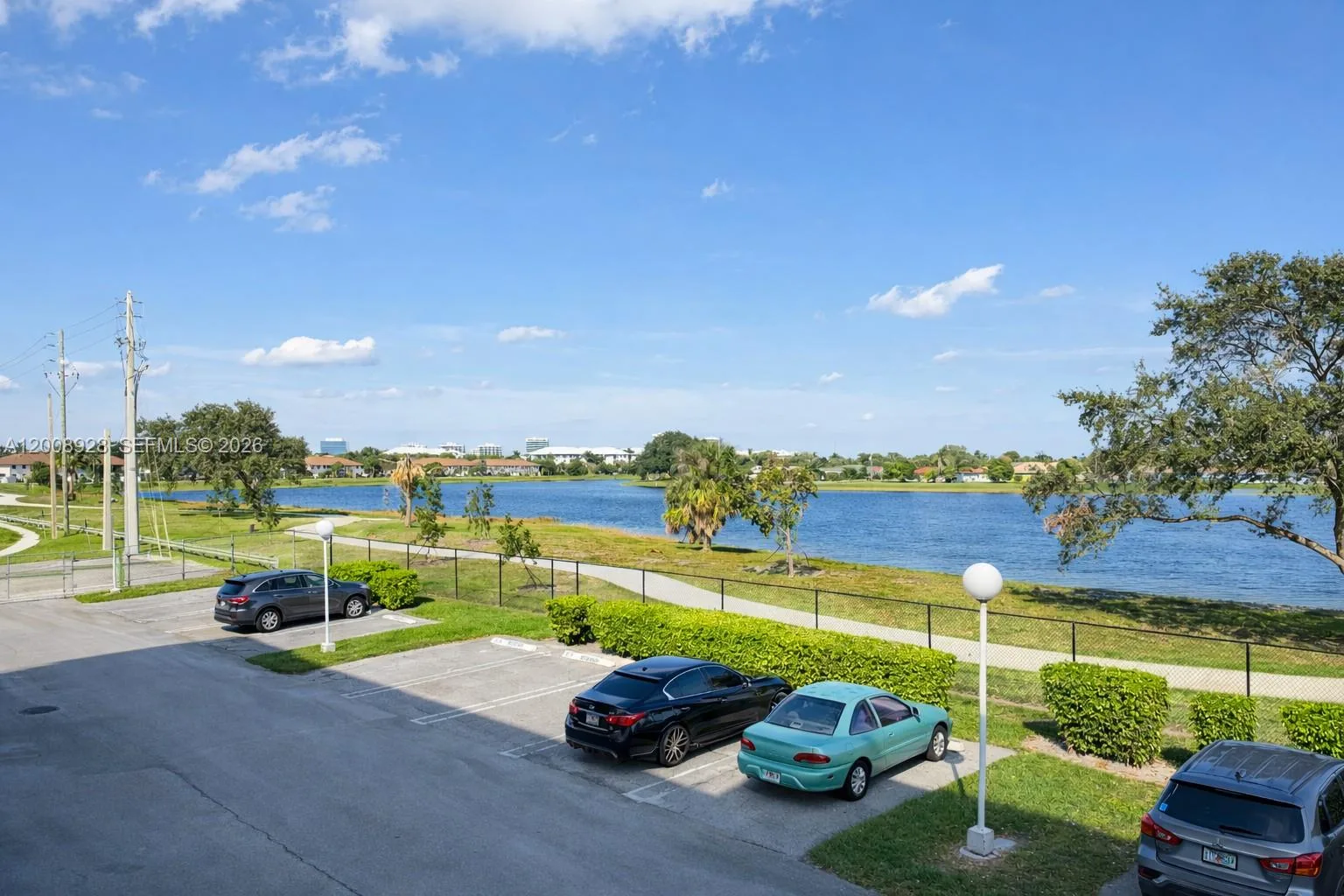 470 Executive Center Dr # 2D, West Palm Beach, FL 33401 photo 11