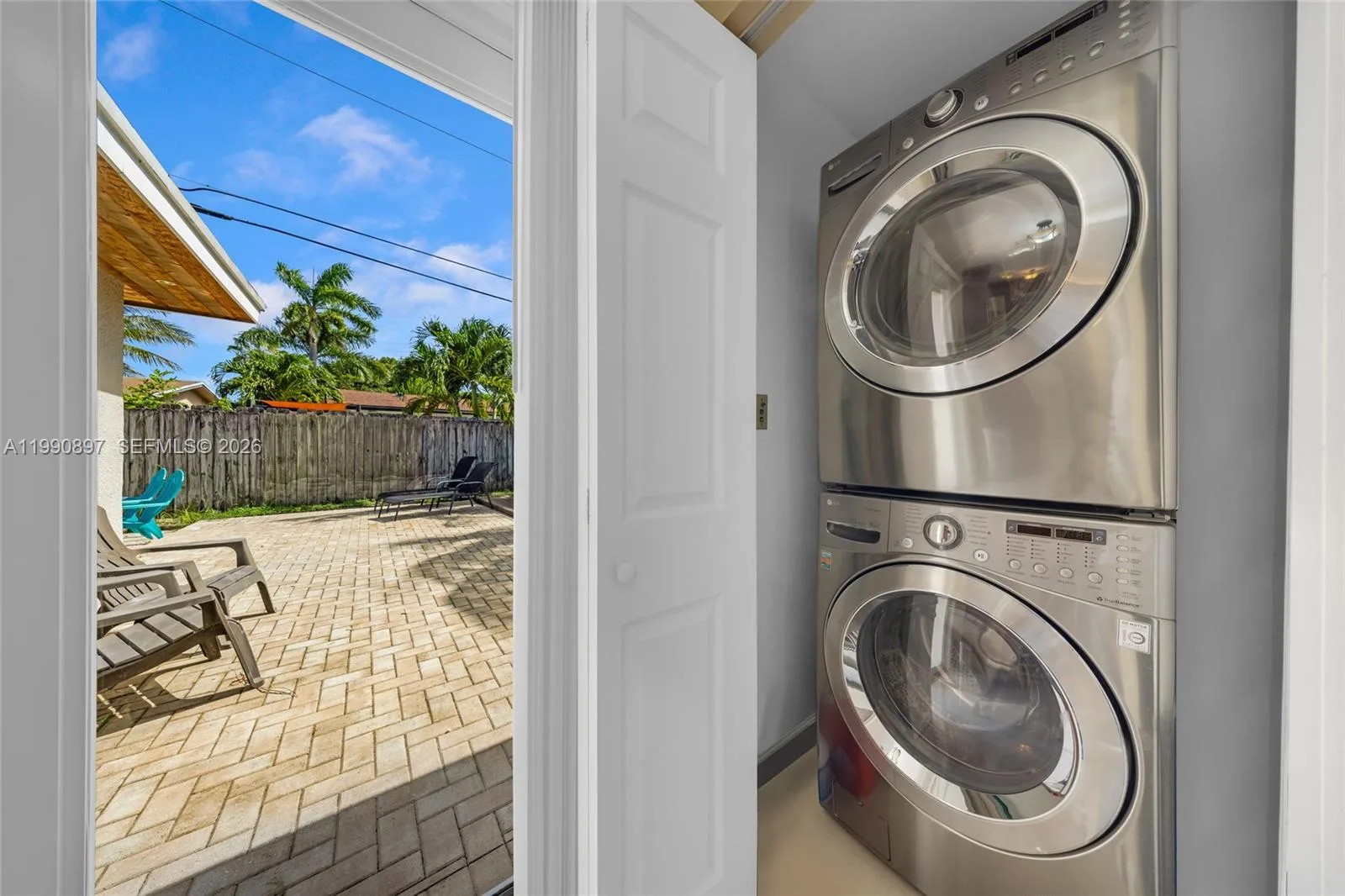 1460 NE 30th Ct, Pompano Beach, FL 33064 photo 10