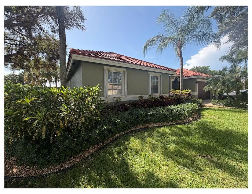 6305 NW 43rd Terrace, Coconut Creek, FL 33073