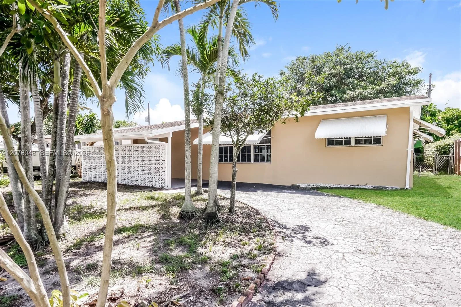 3430 N 72nd Ter, Hollywood, FL 33024
