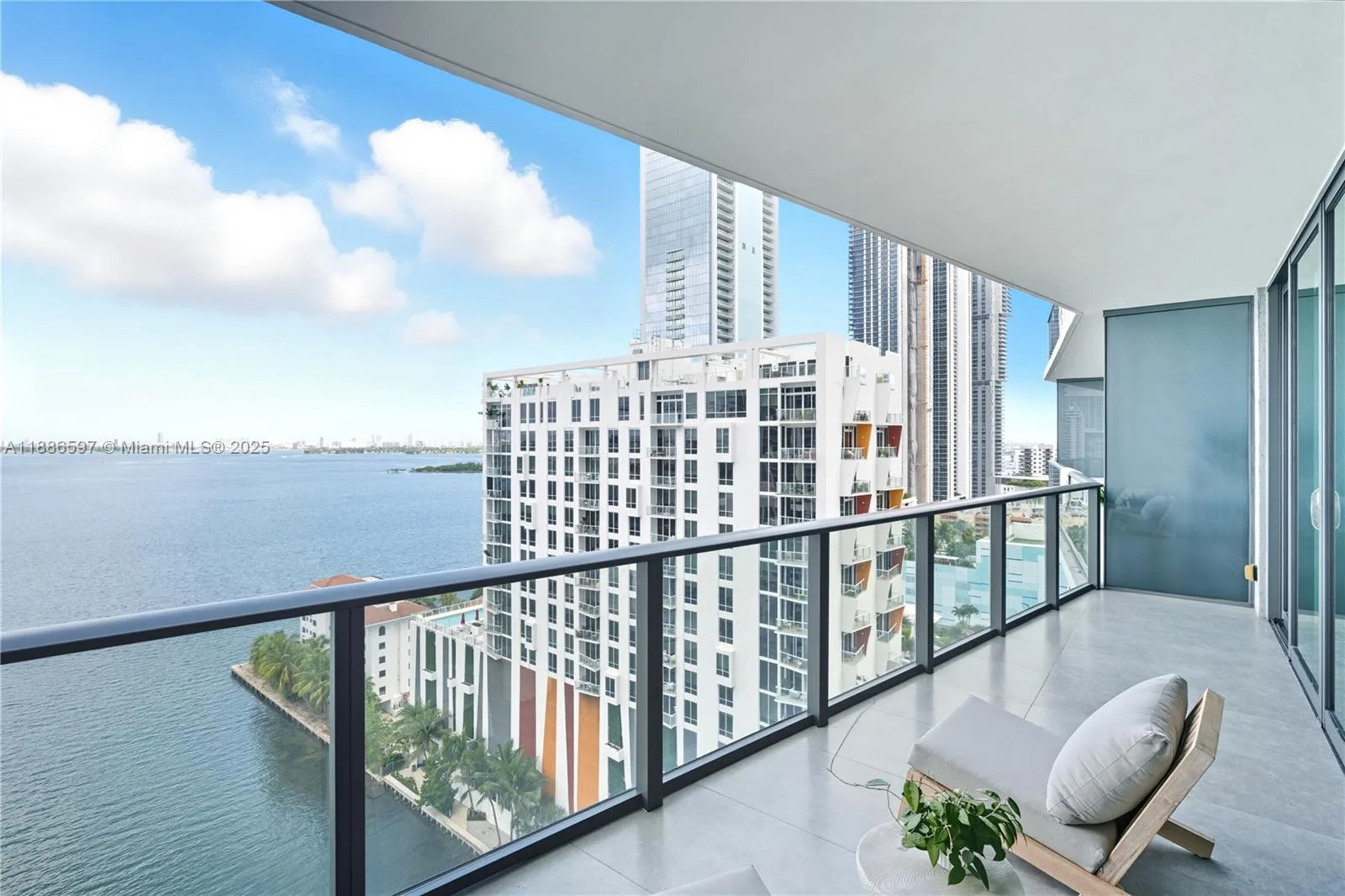 460 NE 28th St # 1805, Miami, FL 33137 photo 11
