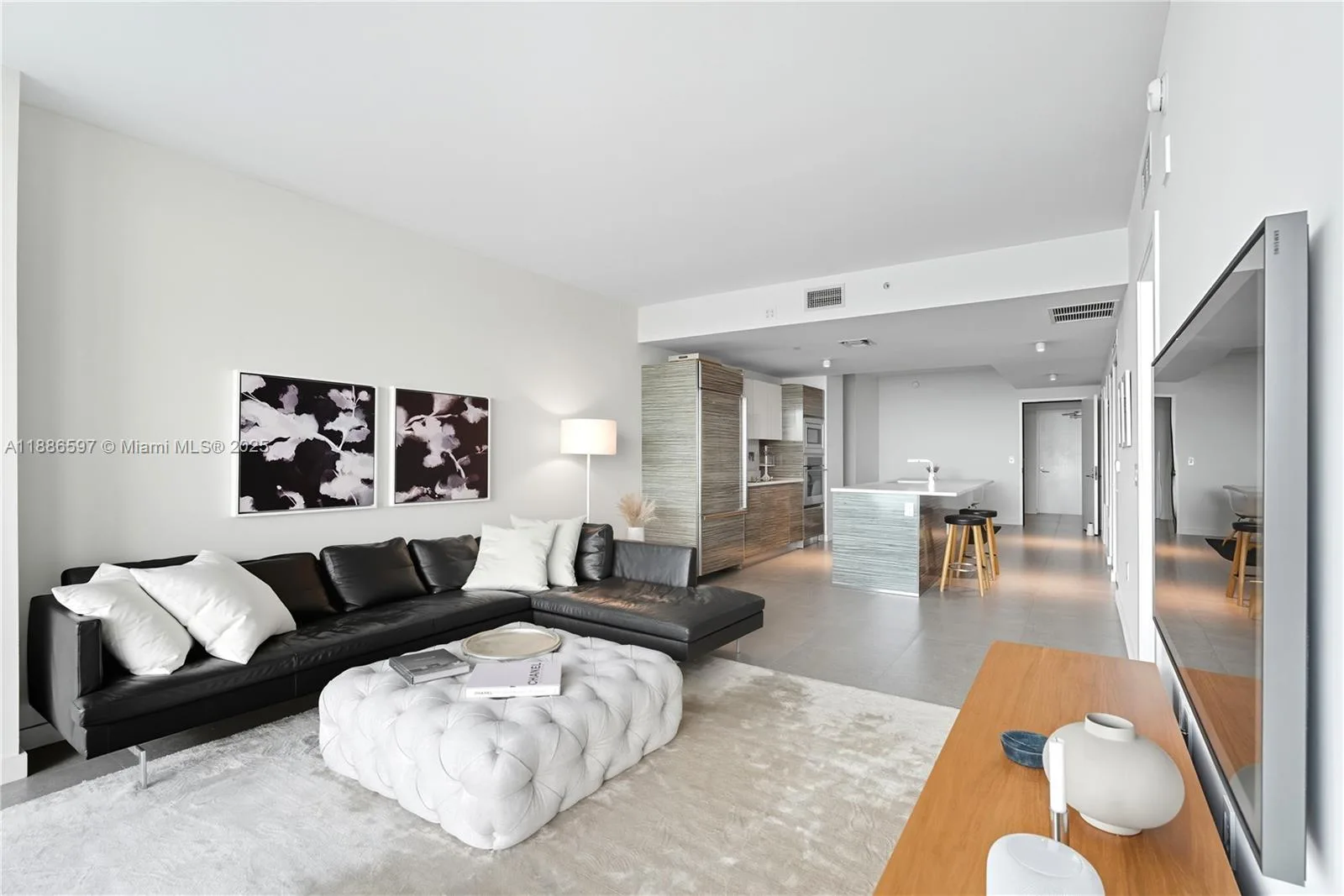 460 NE 28th St # 1805, Miami, FL 33137 photo 13
