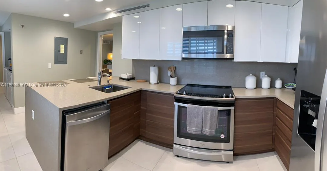 3507 Oaks Way # 802, Pompano Beach, FL 33069 photo 4