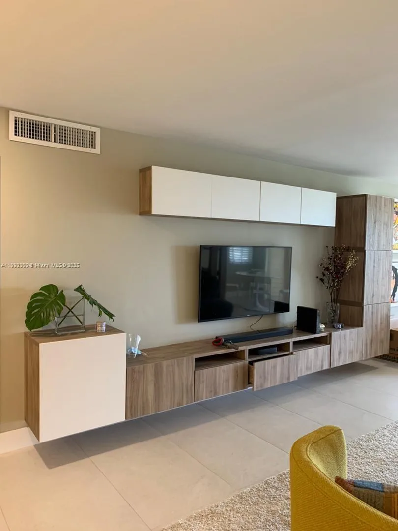 3507 Oaks Way # 802, Pompano Beach, FL 33069 photo 8
