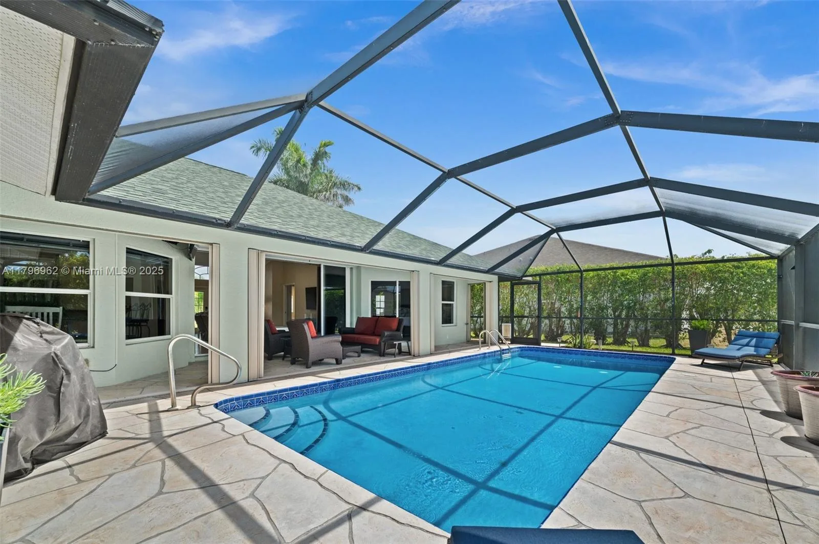 2122 SW 25th Ter, Cape Coral, FL 33914 photo 3