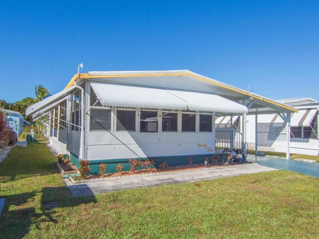 4800 SE Federal Highway # #93, Stuart, FL 34997