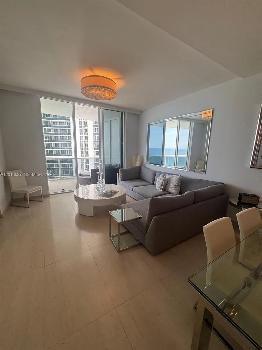 16001 Collins Ave # 1002, Sunny Isles Beach, FL 33160 photo 4