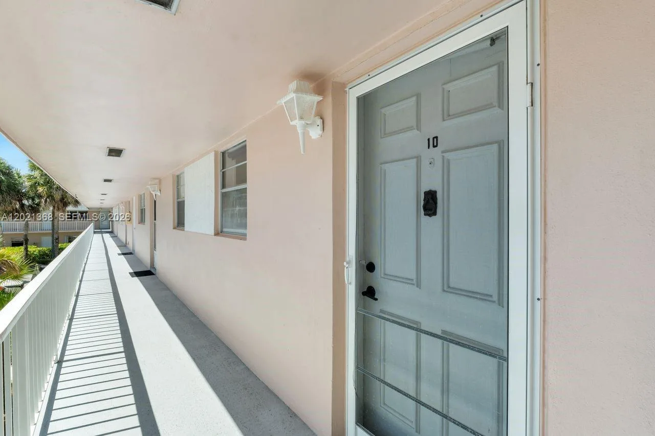 18081 SE Country Club Dr # 1-10, Jupiter, FL 33469 photo 2