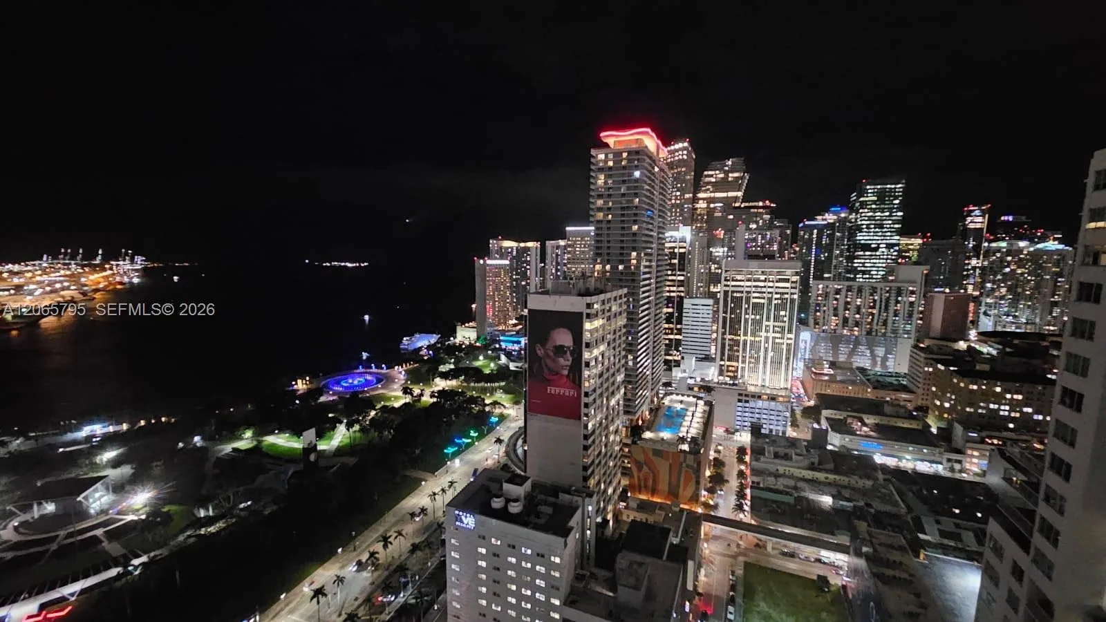 244 Biscayne Blvd # 3707, Miami, FL 33132 photo 4
