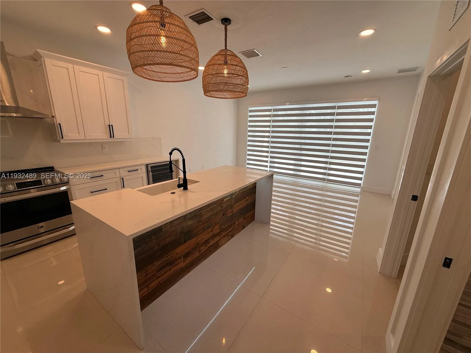 107 SE 22nd Ter, Homestead, FL 33033 photo 6