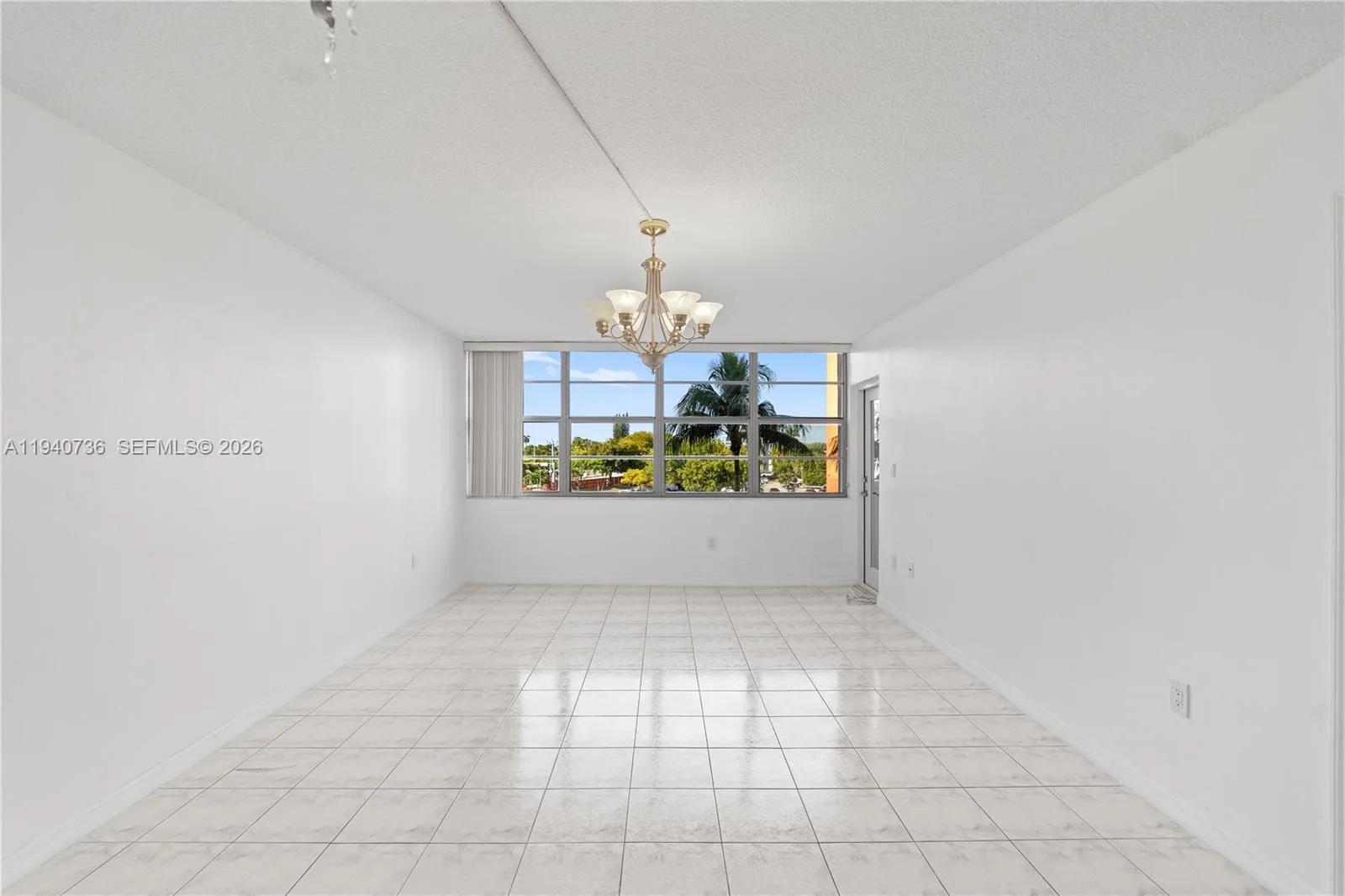 1351 NE Miami Gardens Dr # 301E, Miami, FL 33179