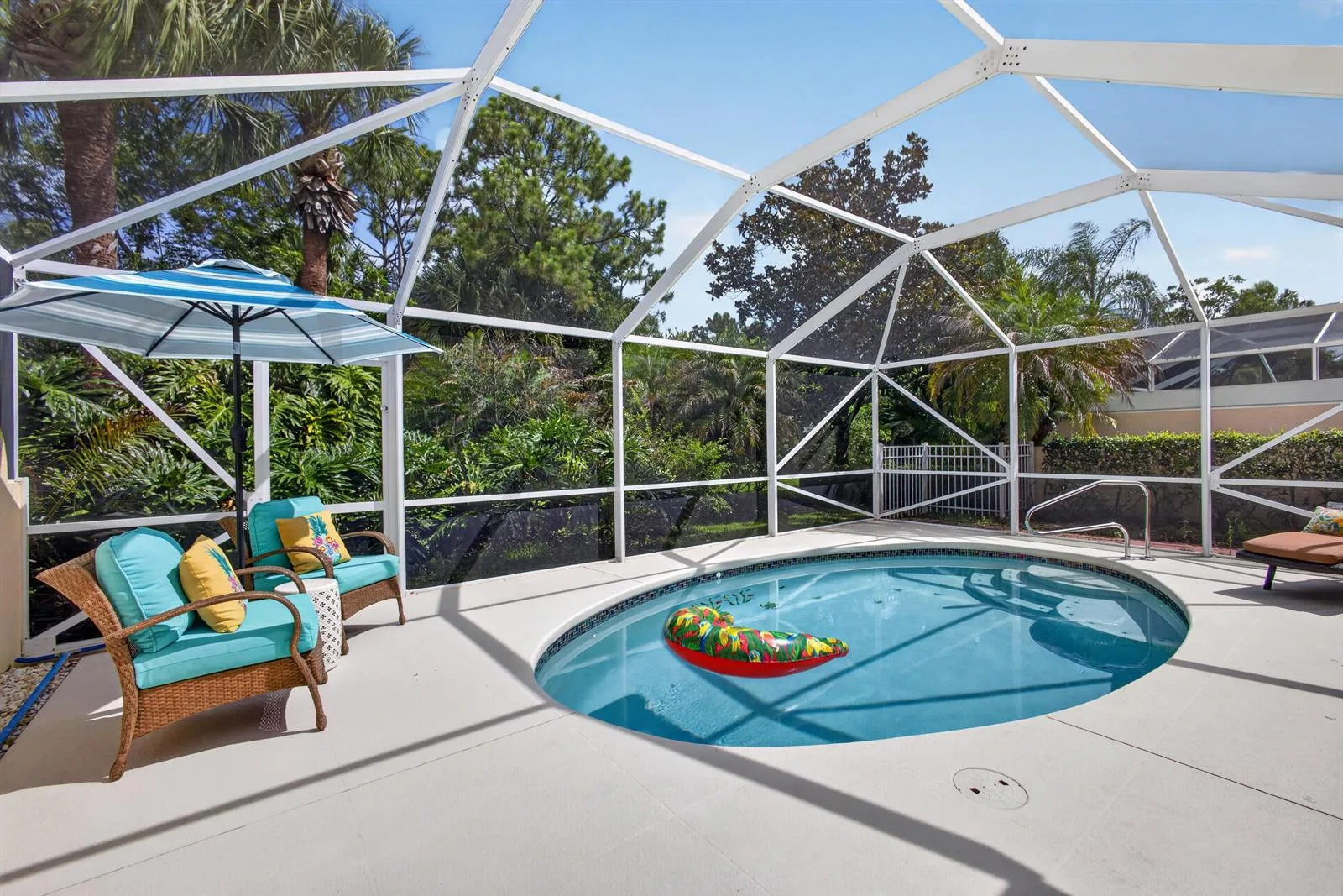 8522 SE Retreat Drive, Hobe Sound, FL 33455 photo 2