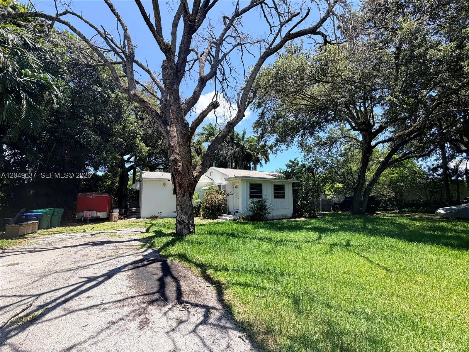 479 NE 151st St, Miami, FL 33162