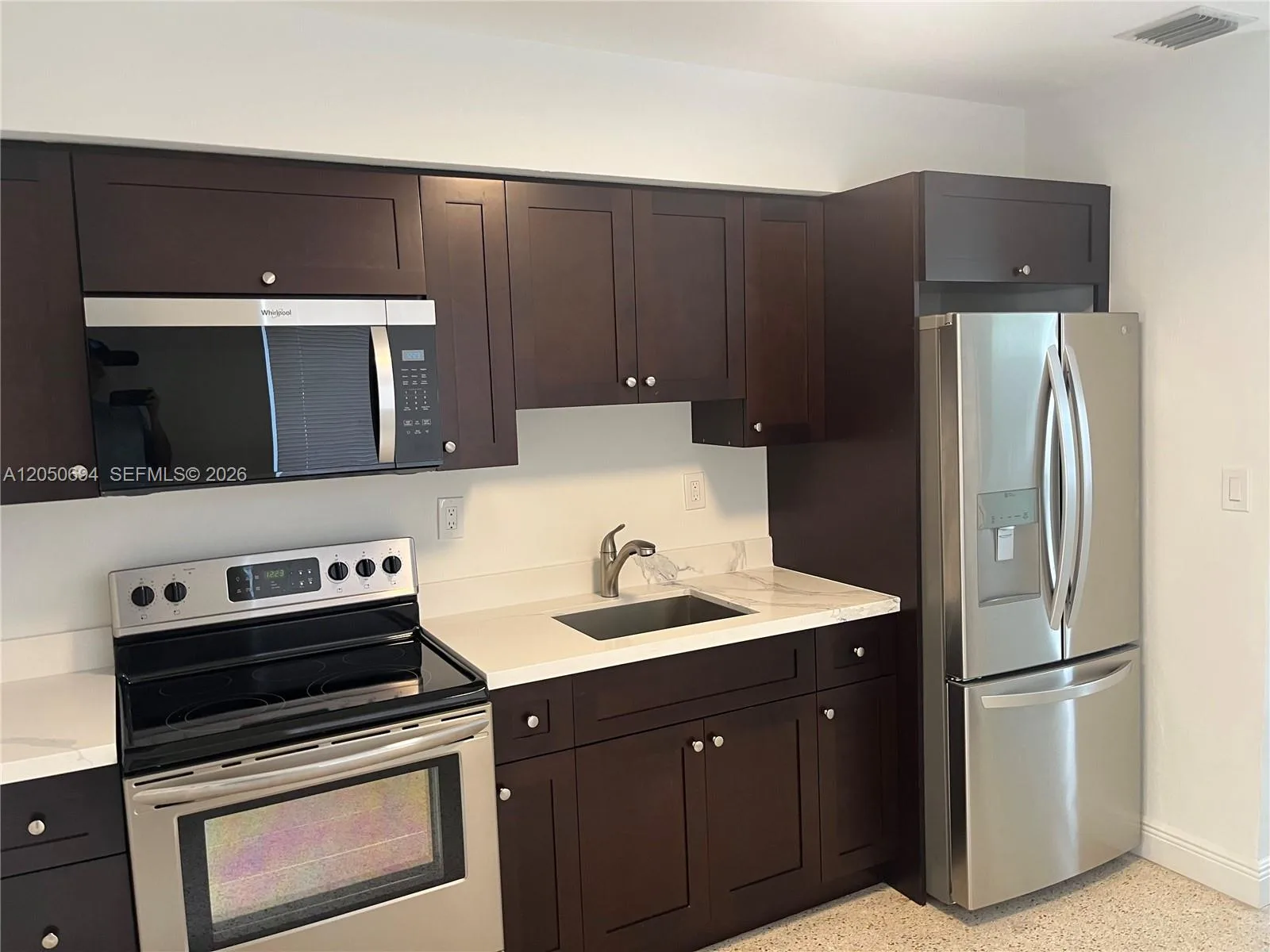 90 E 15th St # 1, Hialeah, FL 33010 photo 3