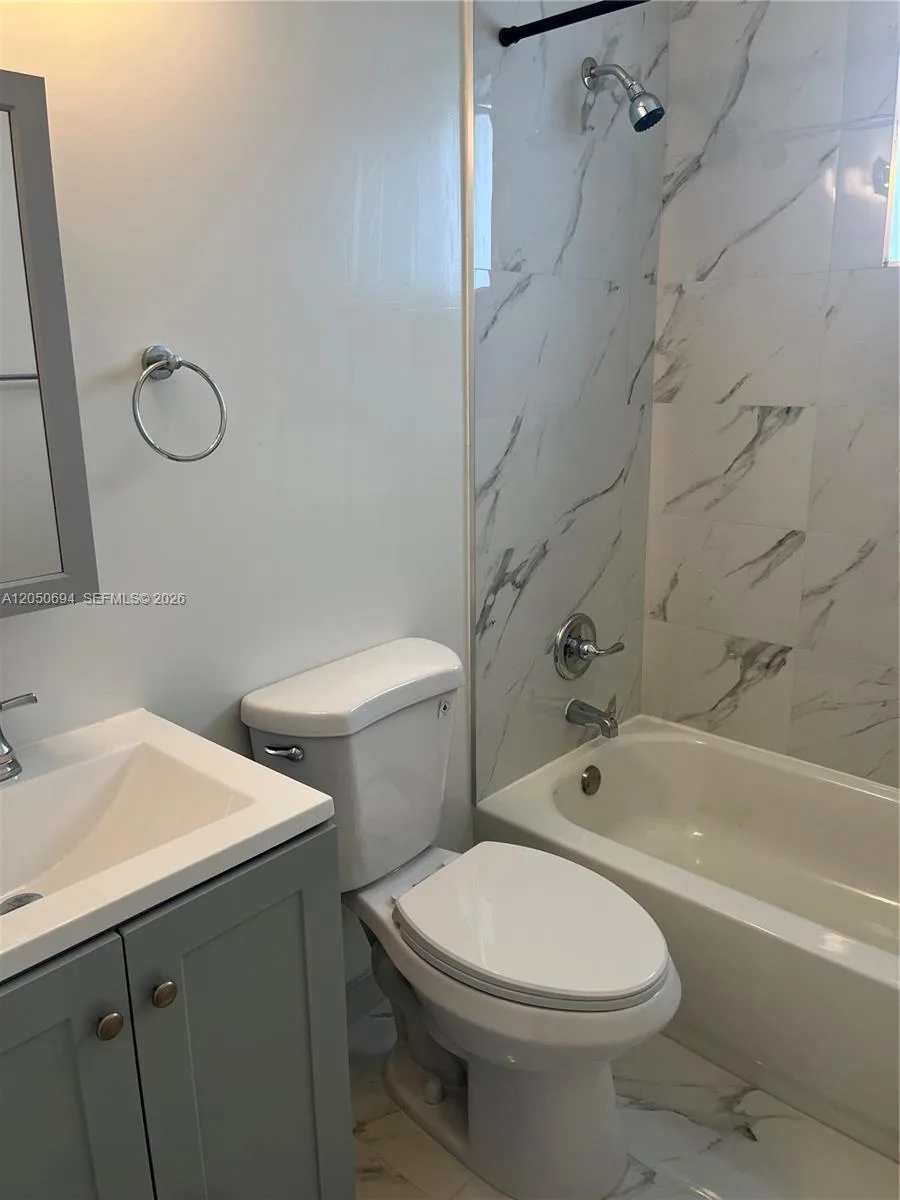 90 E 15th St # 1, Hialeah, FL 33010 photo 5