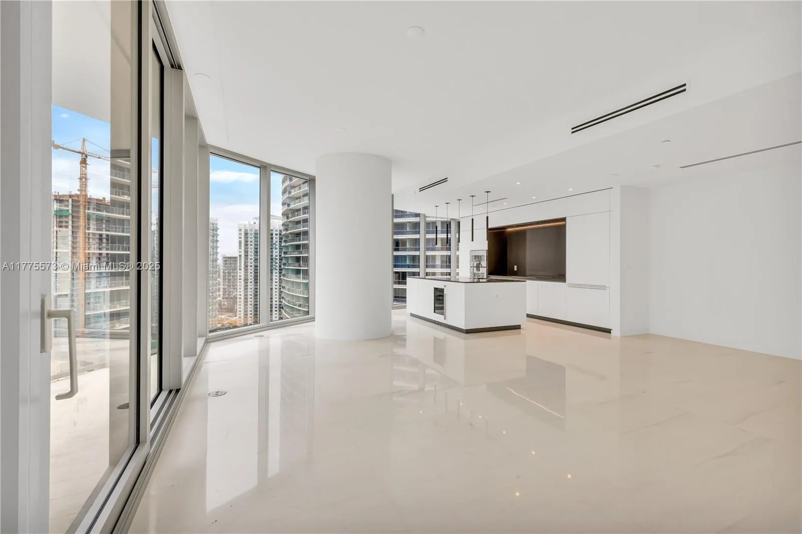 300 Biscayne Blvd way # 2907, Miami, FL 33131 photo 8