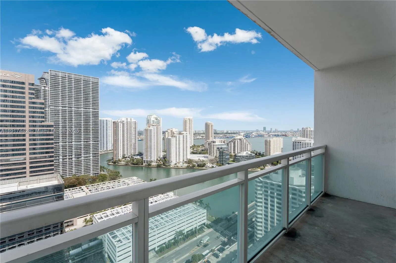 950 Brickell Bay Dr # 3008, Miami, FL 33131 photo 13