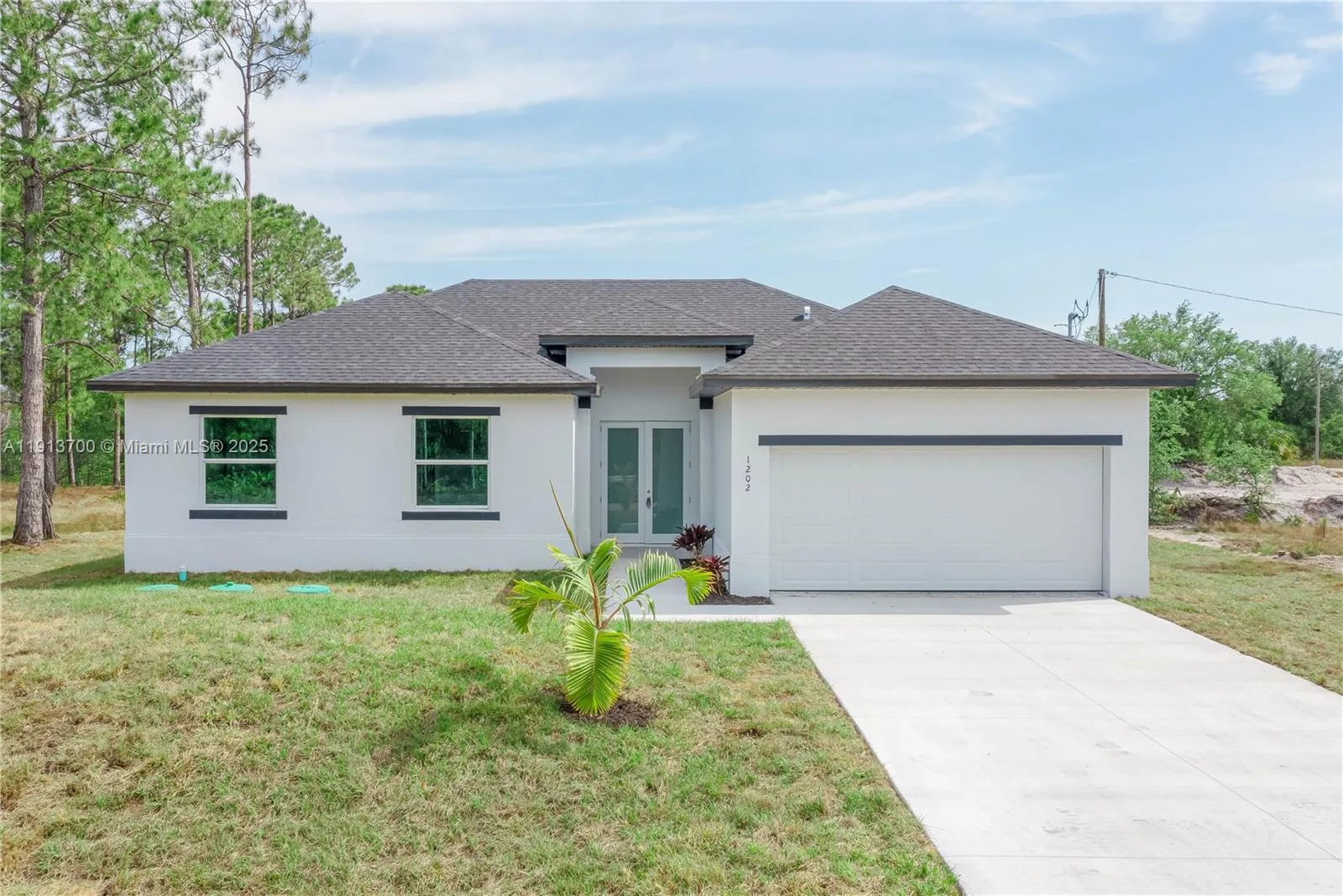 1202 E 9th St, Lehigh Acres, FL 33972