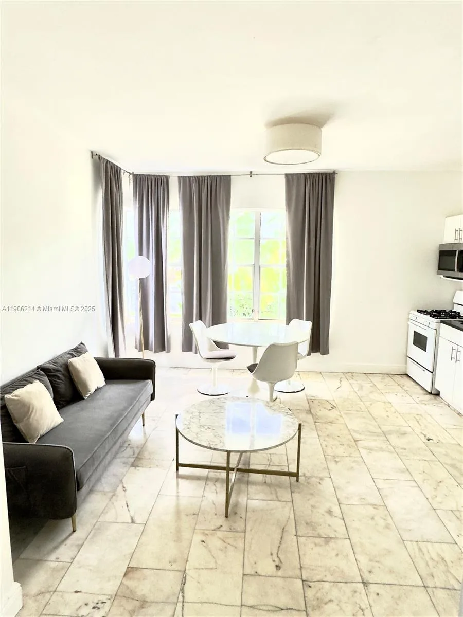 1526 Pennsylvania Ave # 2, Miami Beach, FL 33139 photo 3
