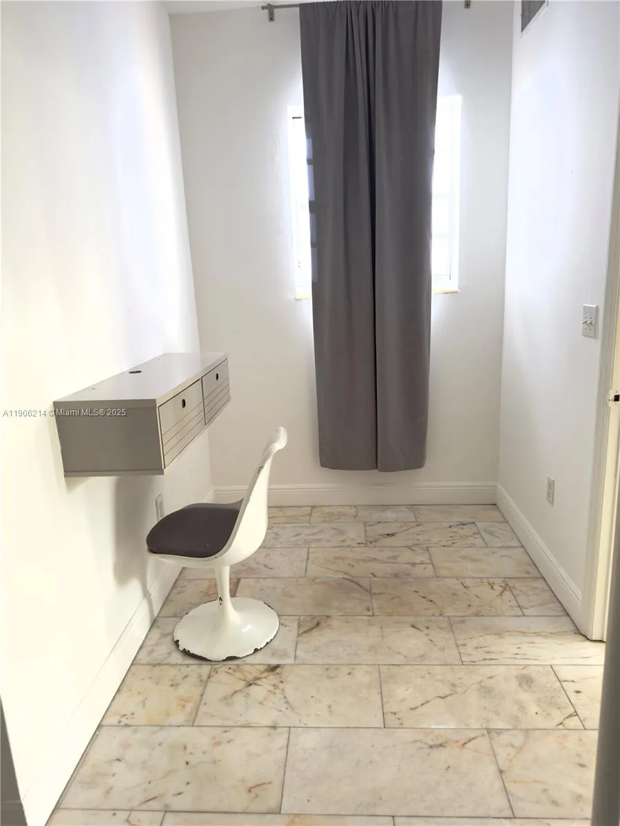 1526 Pennsylvania Ave # 2, Miami Beach, FL 33139 photo 8