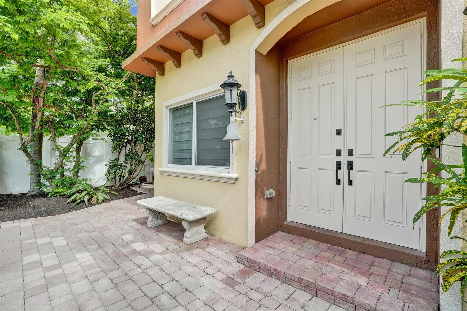 804 NE 7th Street, Fort Lauderdale, FL 33304