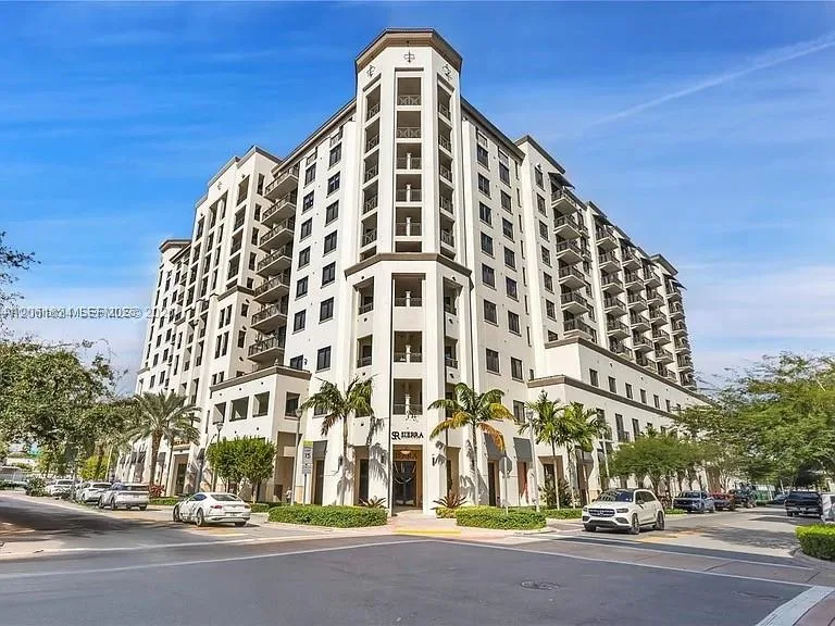 301 Altara Ave # 827, Coral Gables, FL 33146