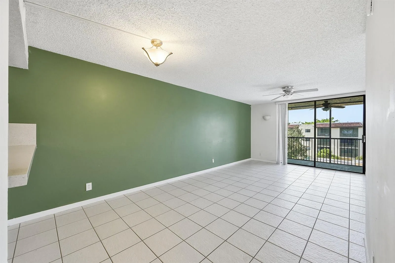 10501 W Broward Boulevard # 405, Plantation, FL 33324 photo 4