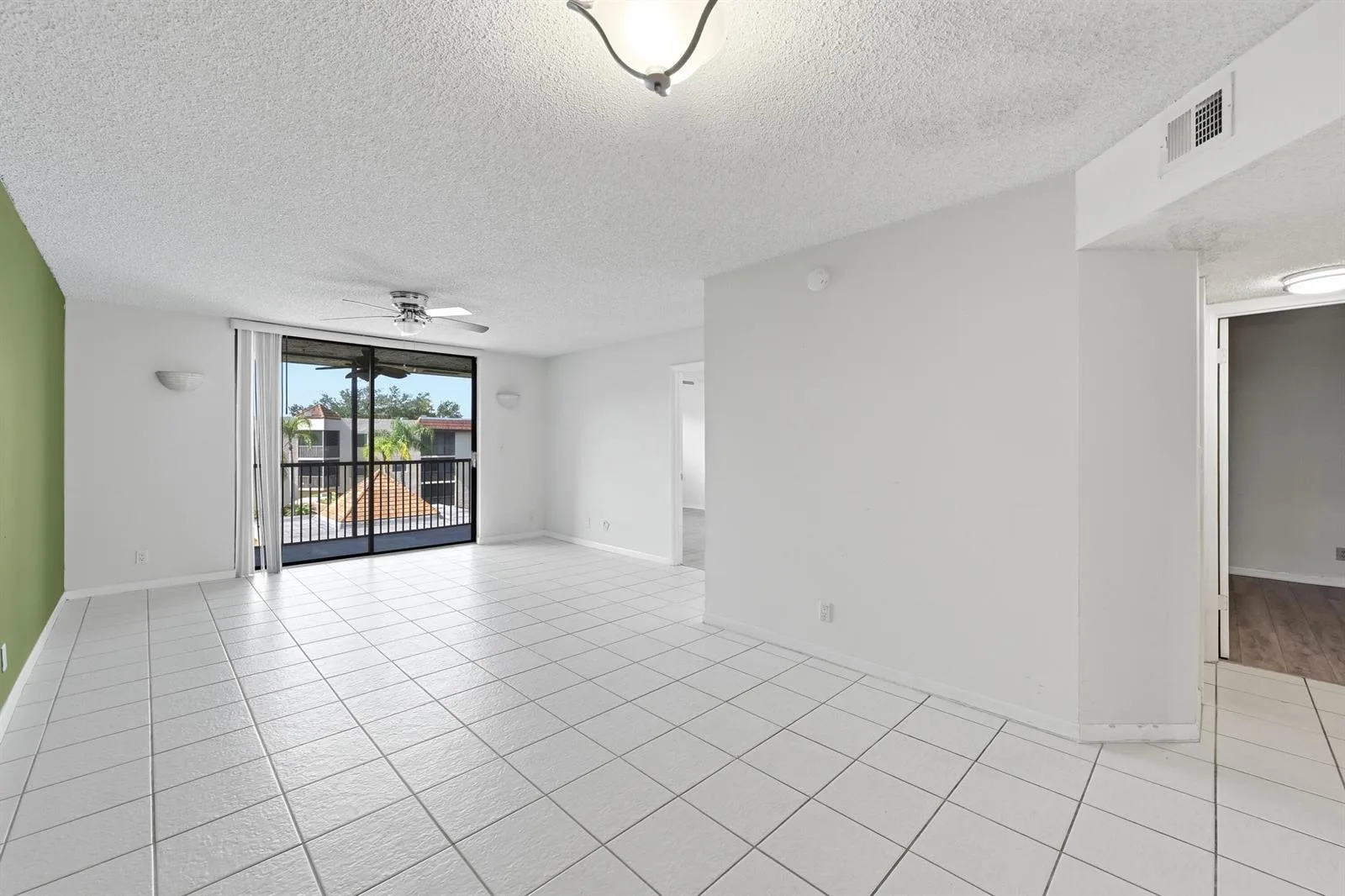 10501 W Broward Boulevard # 405, Plantation, FL 33324 photo 5