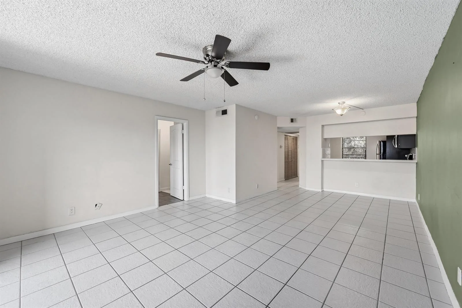 10501 W Broward Boulevard # 405, Plantation, FL 33324 photo 6