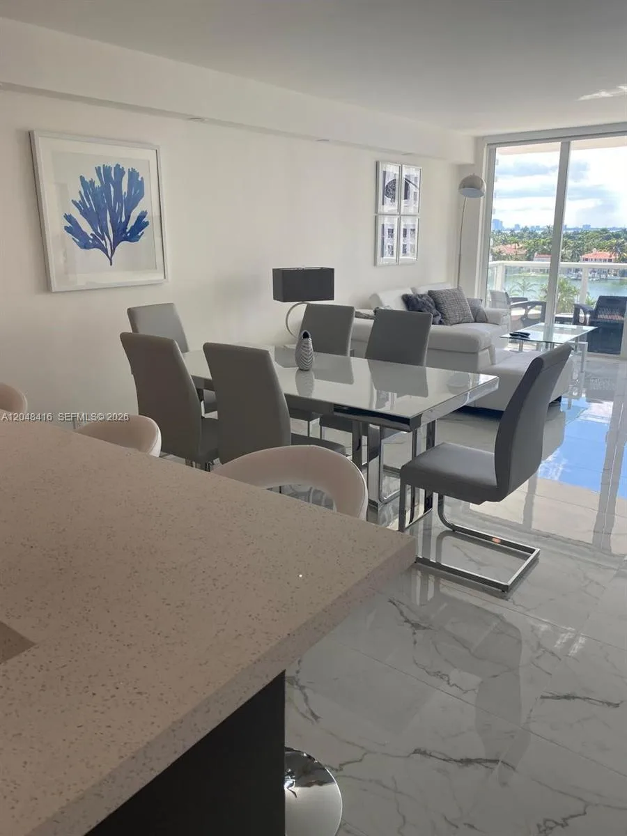 5601 Collins Ave # 722, Miami Beach, FL 33140 photo 12