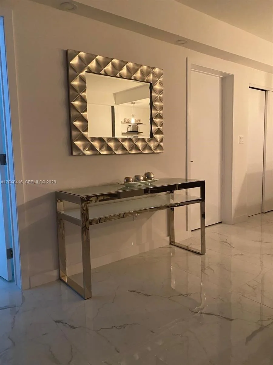5601 Collins Ave # 722, Miami Beach, FL 33140 photo 3