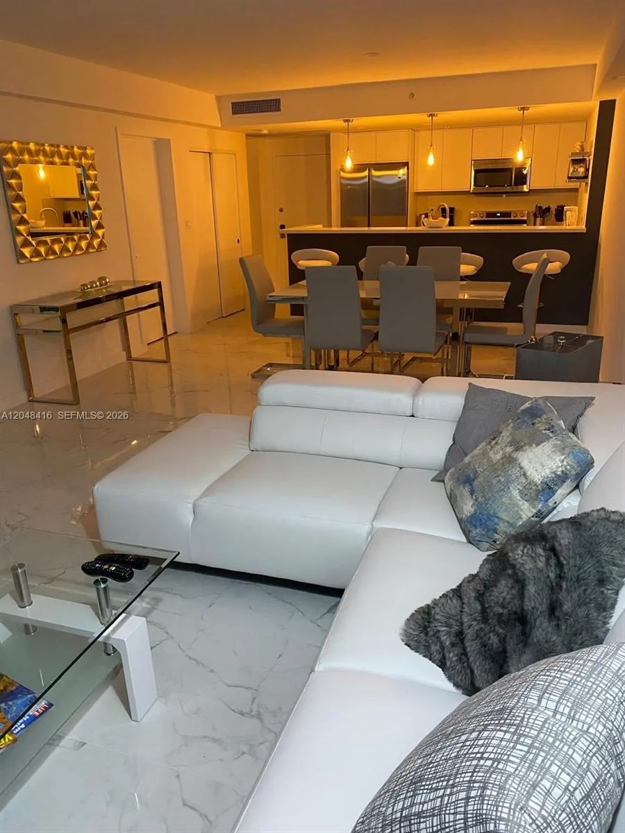 5601 Collins Ave # 722, Miami Beach, FL 33140 photo 7