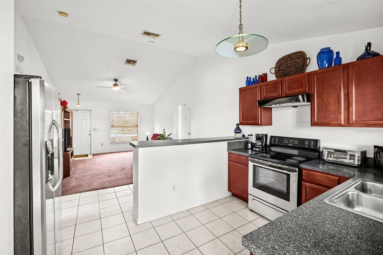 913 SE FORREST PARK Drive, Stuart, FL 34994 photo 12