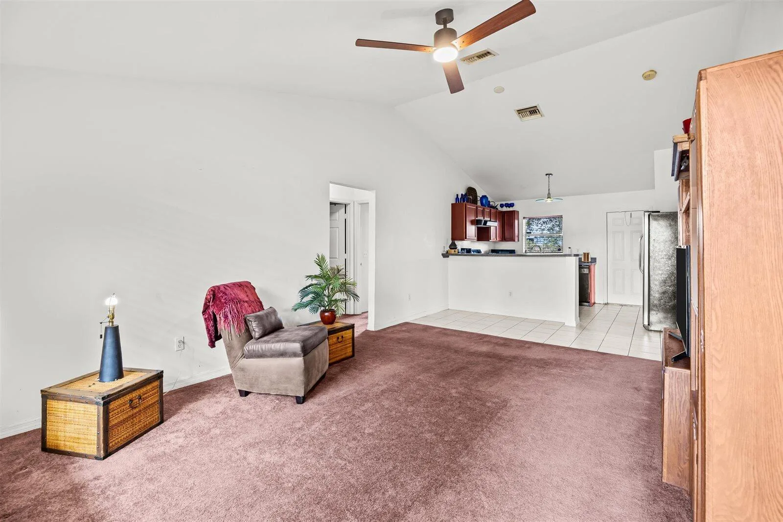 913 SE FORREST PARK Drive, Stuart, FL 34994 photo 5