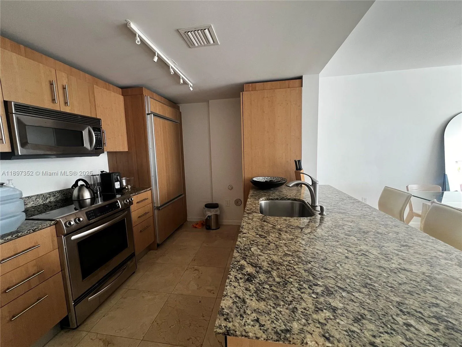 10275 Collins Ave # 214, Bal Harbour, FL 33154 photo 6