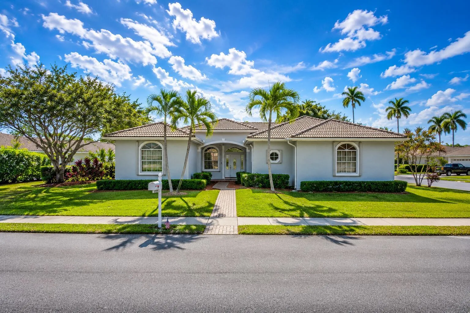 2570 SE 4th Place, Homestead, FL 33033