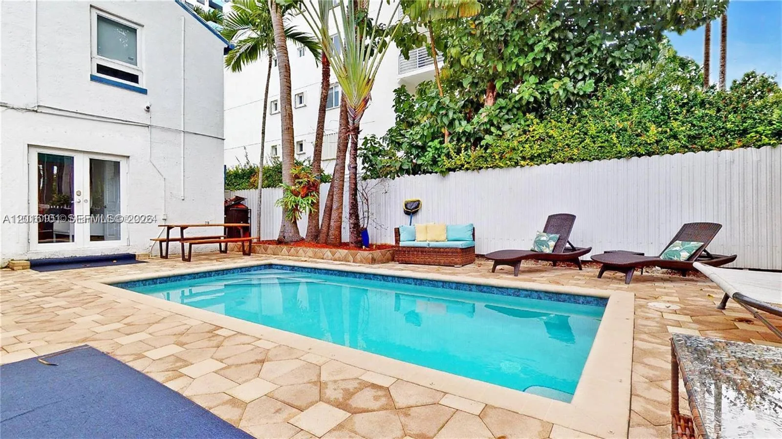 1400 West Ave, Miami Beach, FL 33139 photo 5