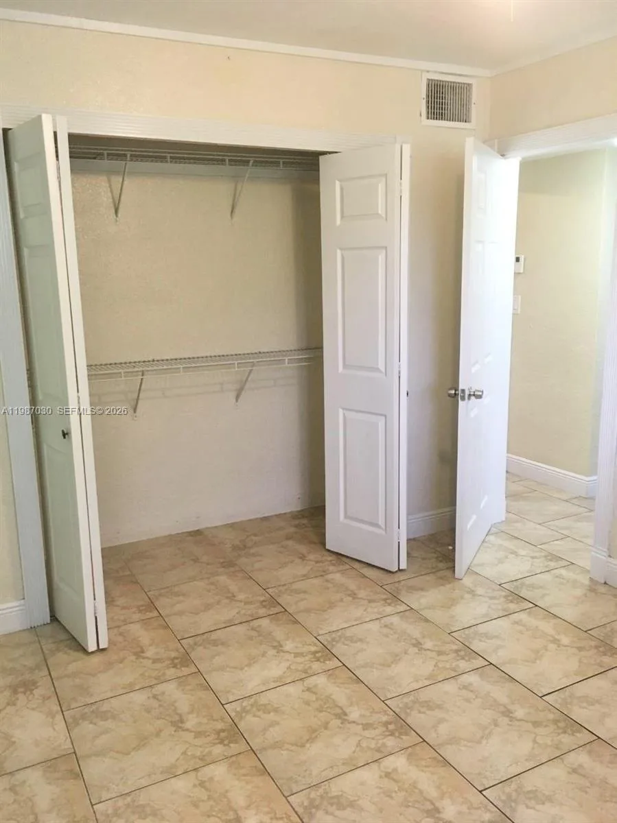 4250 SW 67th Ave # 32, Miami, FL 33155 photo 4
