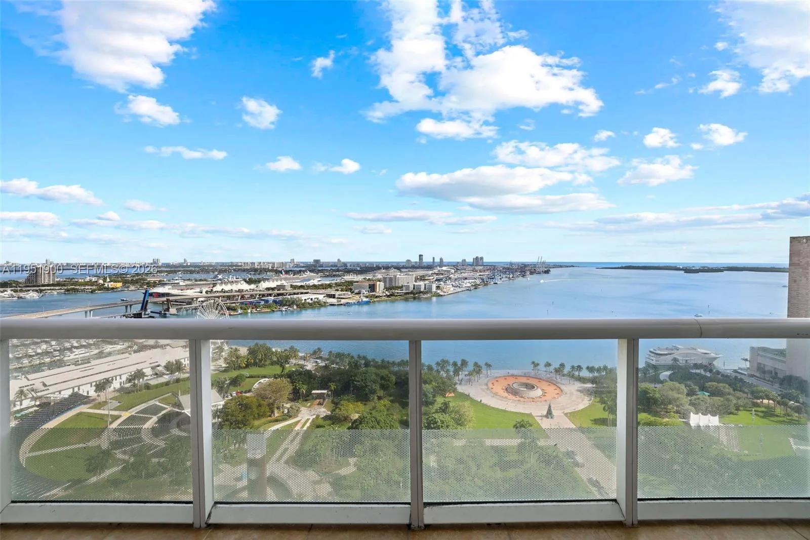 50 Biscayne Blvd # 3102, Miami, FL 33132 photo 11