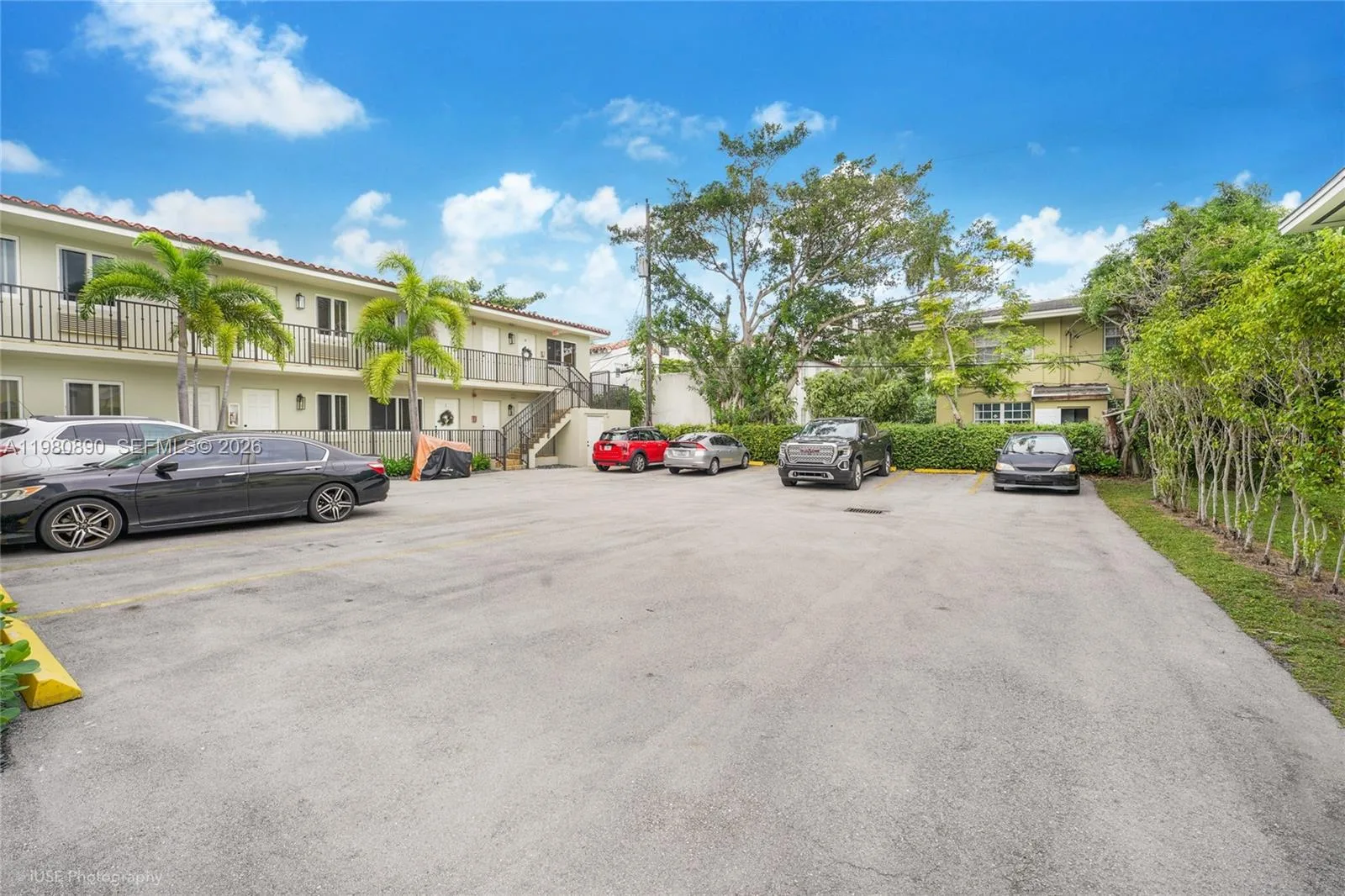 35 Antilla Ave, Coral Gables, FL 33134 photo 4