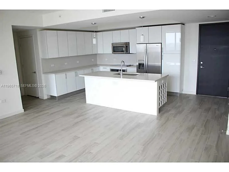 999 SW 1st Ave # 2106, Miami, FL 33130 photo 4