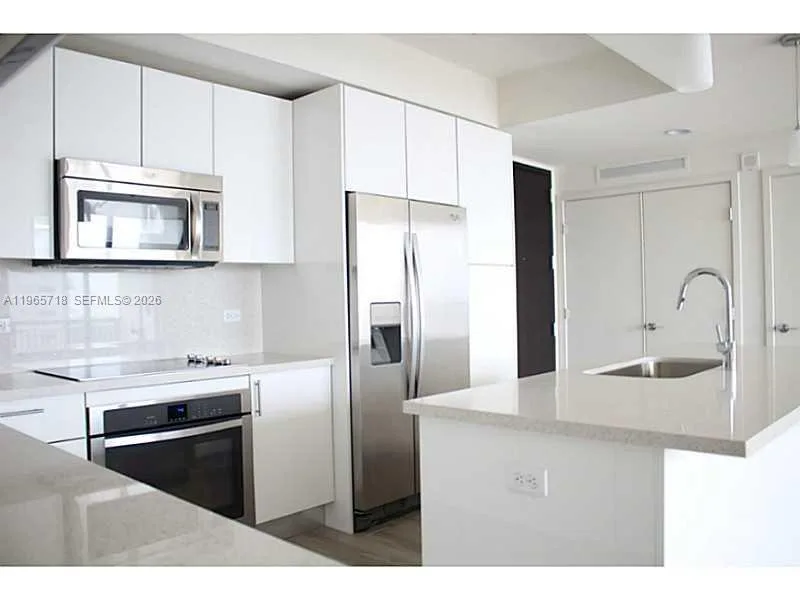 999 SW 1st Ave # 2106, Miami, FL 33130 photo 6