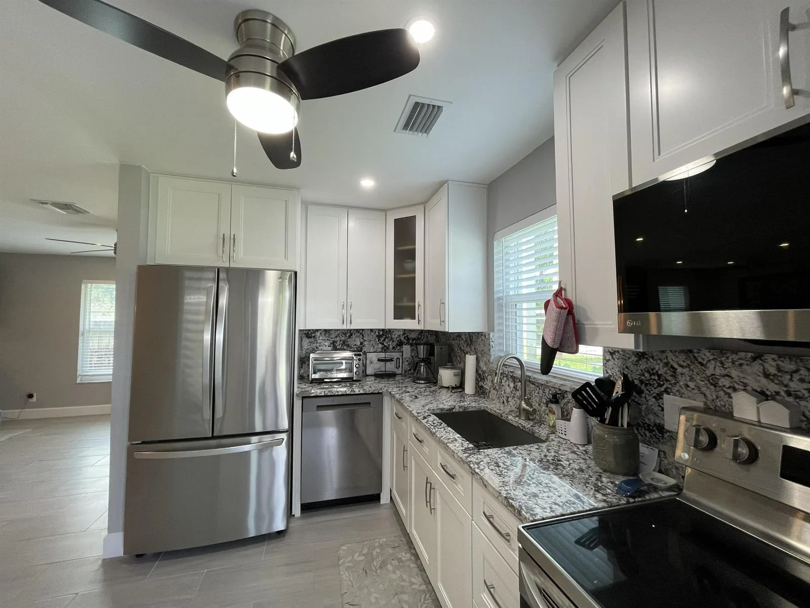 222 SE 3RD Street, Boynton Beach, FL 33435 photo 6