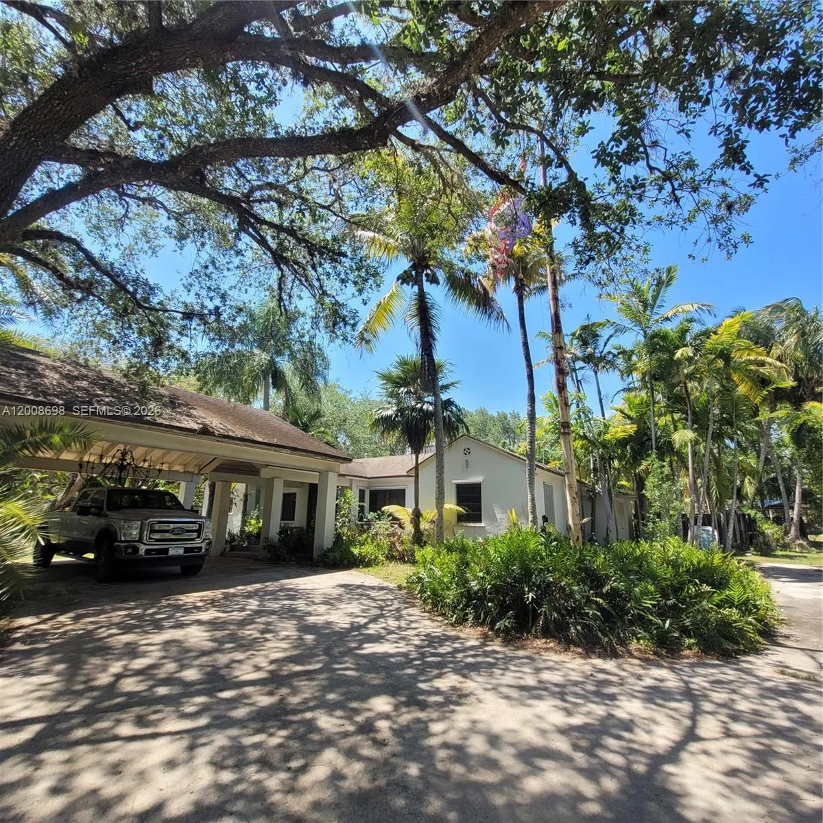 8339 SW 112th St, Miami, FL 33156