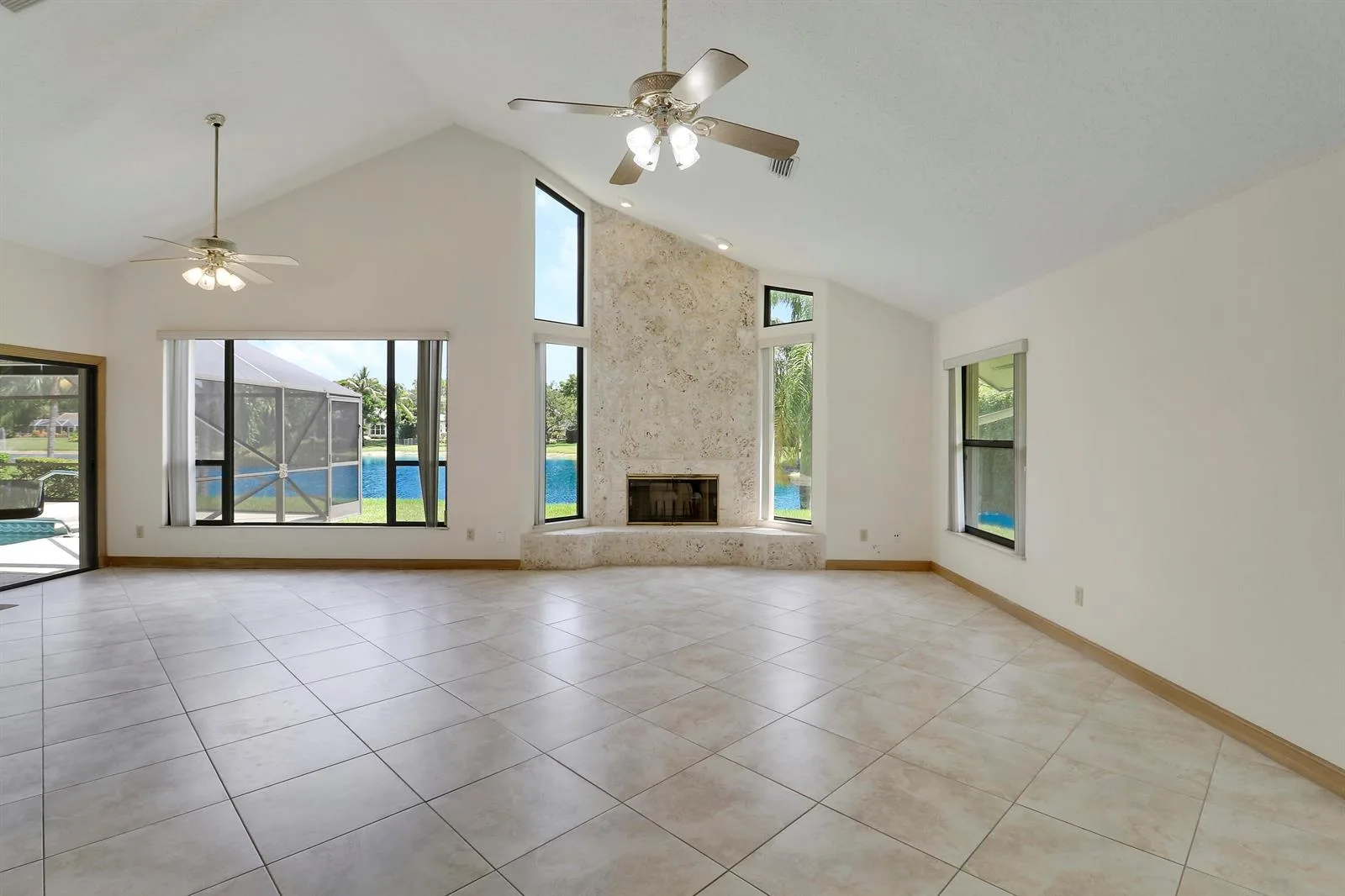 18691 SE LAKESIDE Way, Jupiter, FL 33469 photo 10