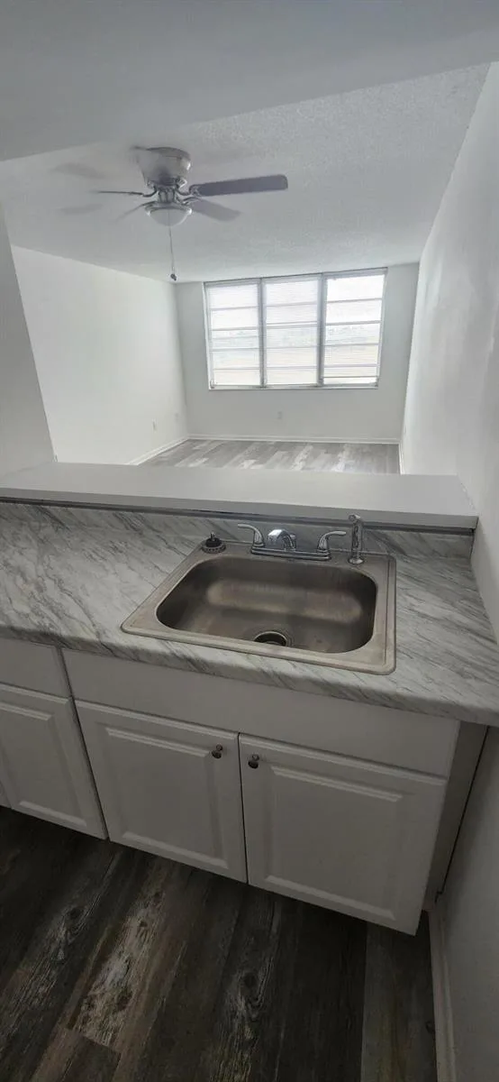 13390 NE 7th Avenue # 304, North Miami, FL 33161 photo 5