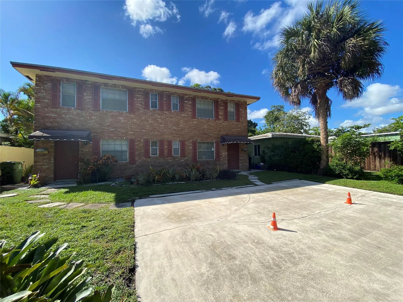 310 SW 11th Court, Fort Lauderdale, FL 33315 photo 3